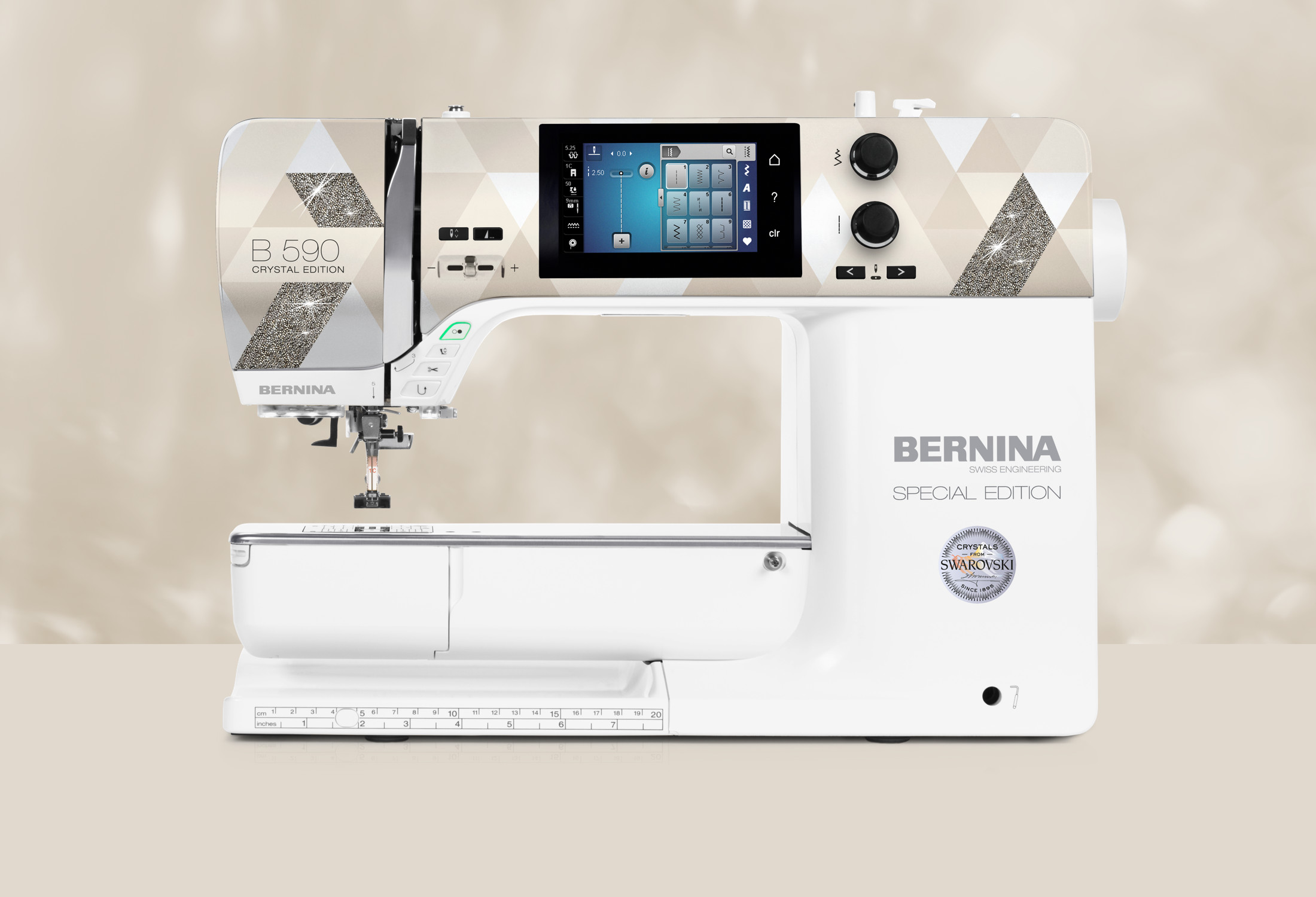 Bernina B590 Crystal Edition
